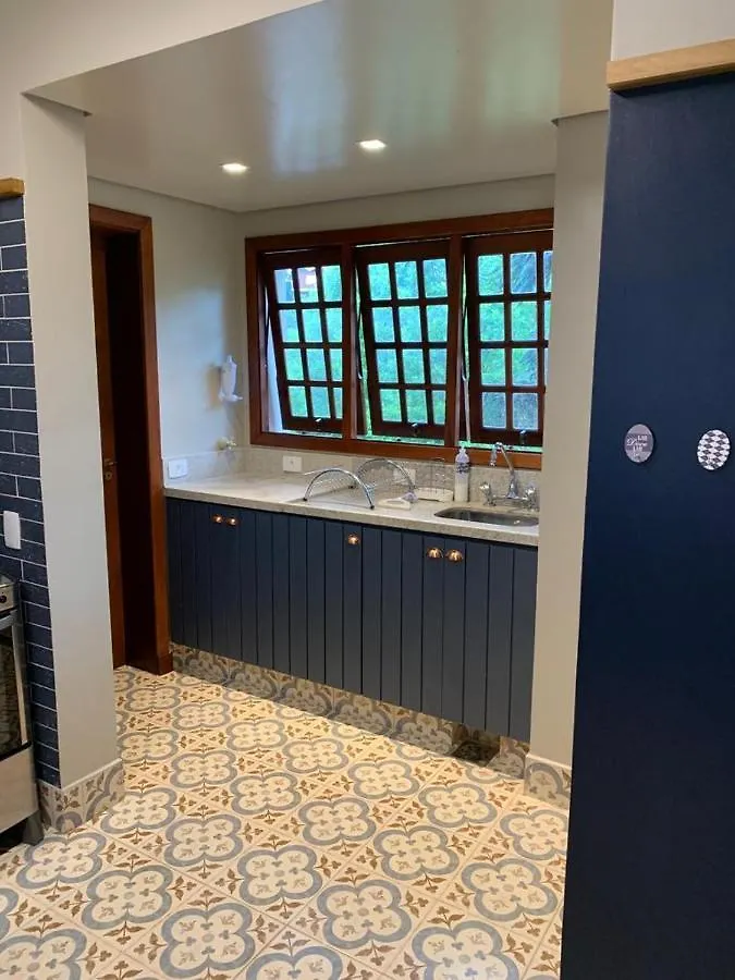 Duplex De Alto Padrao A 5 Min Do Baden Baden Apartment Campos do Jordao 0*,  Brazil