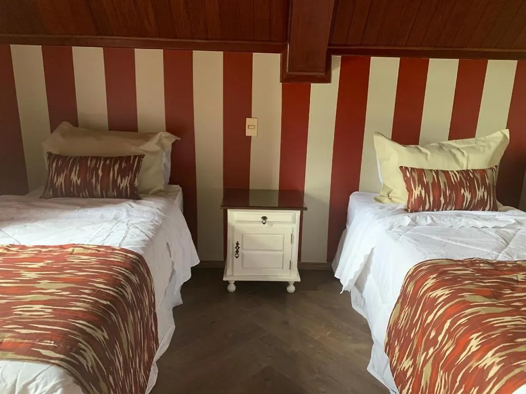 Duplex De Alto Padrao A 5 Min Do Baden Baden Apartment Campos do Jordao 0*,  Brazil